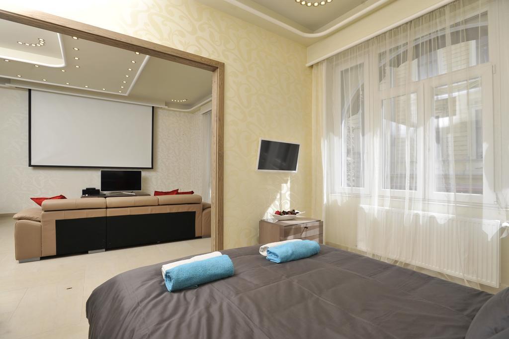 Basilica Grand Luxury In The Historic Center Appartement Boedapest Kamer foto